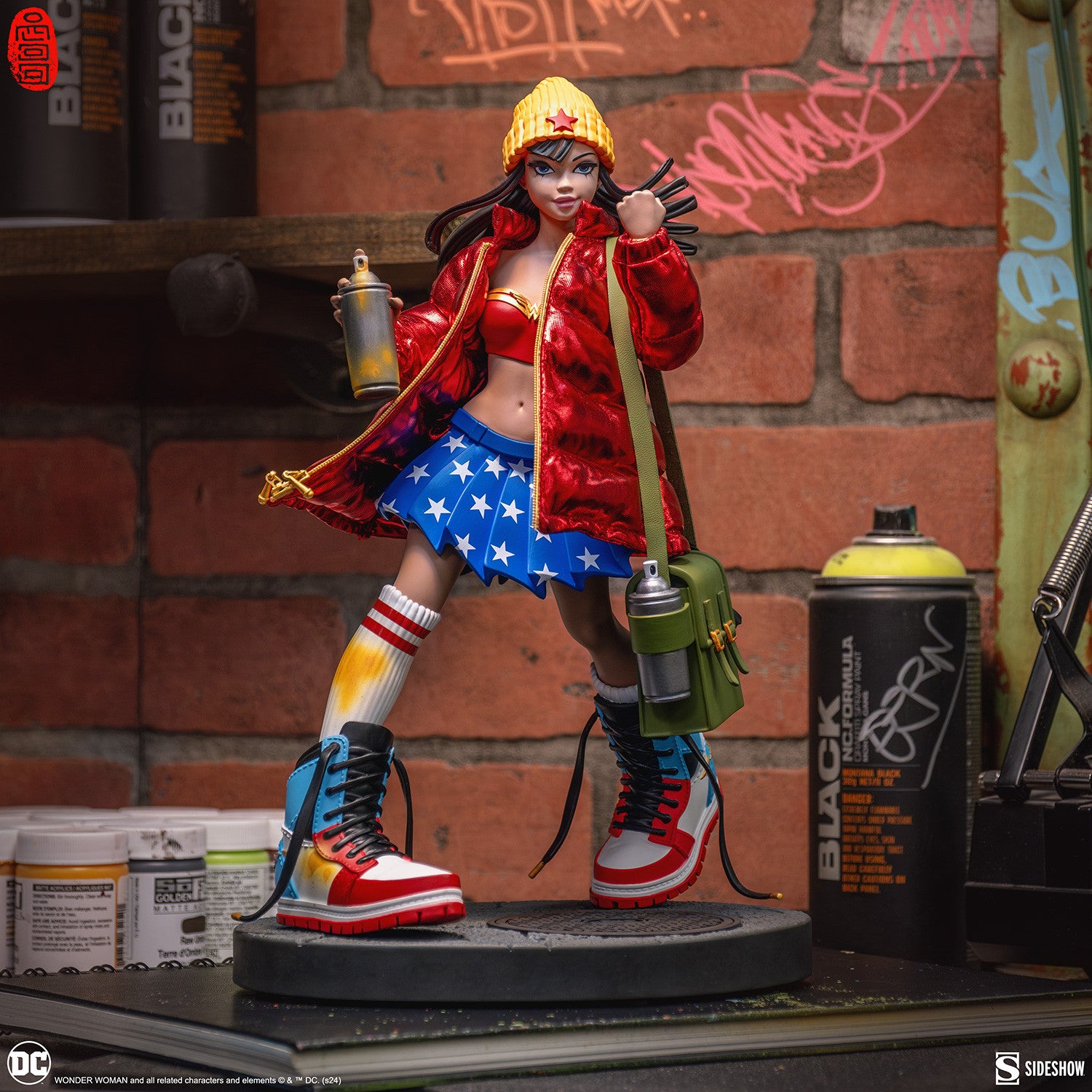 Hype Girl (Wonder Woman) Designer Collectible Statue - Mimi Yoon x Sideshow x DC Comics